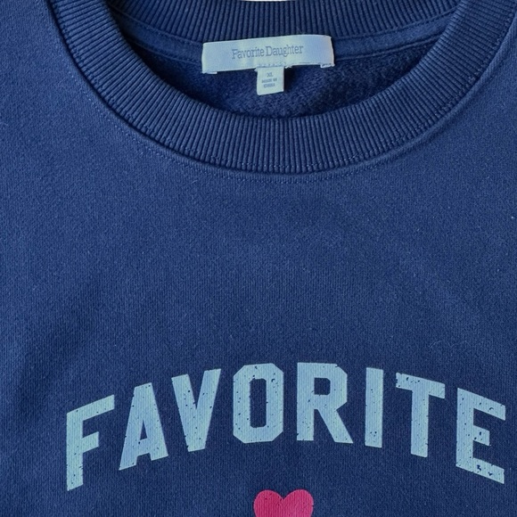 Favorite Daughter Sister Navy Blue Heart Crew Neck Pullover Sweatshirt Extra XL - Picture 8 of 15